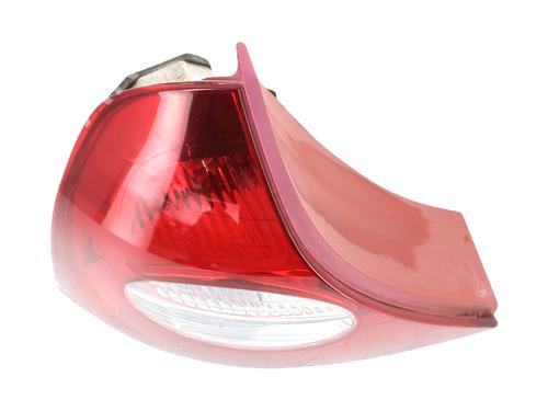 left-taillight-renault-clio-ii-bb_-cb_-1998-1999-2000-2001-2002-2003-2004-2005-2006-2007-2008-2009-2010-2011-2012-2013-2014-2015-2016-31876416 main image