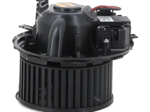Heater blower motor VW TOURAN (1T1, 1T2) 1.9 TDI | BP29517647M62 