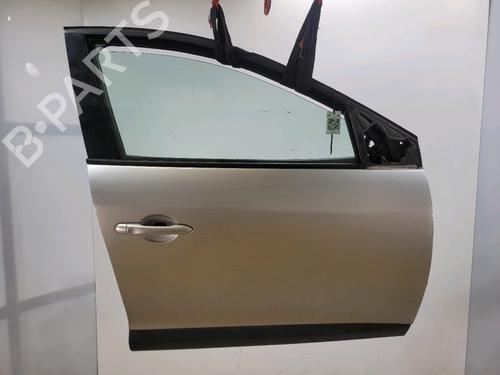 Dør højre fortil Dør højre fortil RENAULT MEGANE III Hatchback (BZ0/1_, B3_) 1.5 dCi (BZ09, BZ0D, BZ1W, BZ29, BZ14) (110 hp) 33310038 33310038