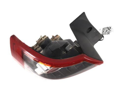 Fanale posteriore sinistro Fanale posteriore sinistro LAND ROVER FREELANDER 2 (L359) 2.2 TD4 4x4 (160 hp) 37532150 37532150