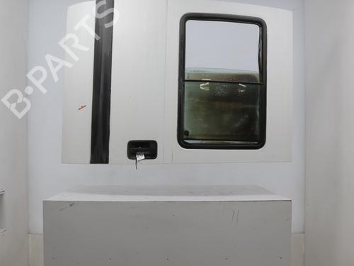 Used Right slide door Right slide door 38768905 38768905