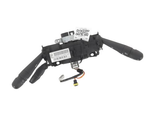 Switch PEUGEOT 2008 I (CU_) 1.6 BlueHDi 120 | BP32013330I30 