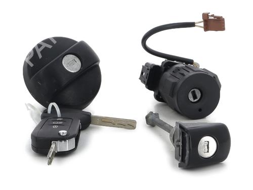 Ignition barrel PEUGEOT 2008 I (CU_) 1.2 THP 110 / PureTech 110 | BP32130652M48 - Image 2