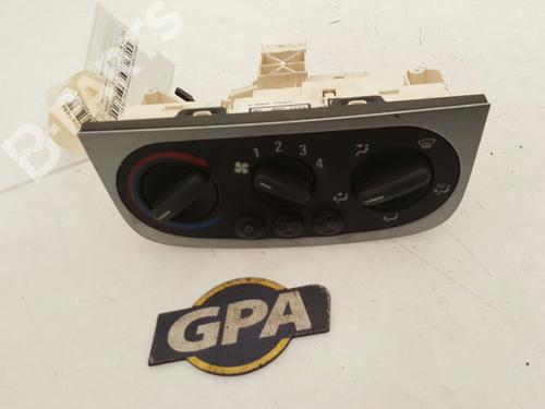 Used Climate control Climate control OPEL CORSA C (X01) 1.3 CDTI (F08, F68) (70 hp) 10909084 10909084
