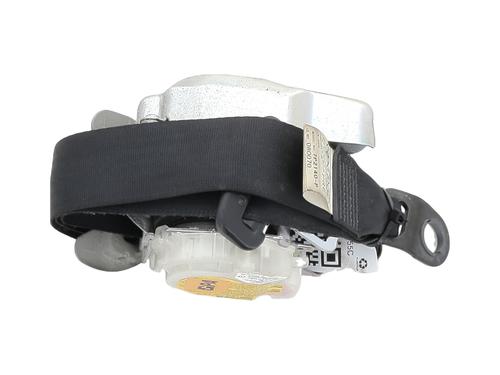 Used Front left seatbelt TOYOTA COROLLA Verso (ZER_, ZZE12_, R1_) 2.2 D-4D (AUR10_, AUR10R) (136 hp) 31373121
