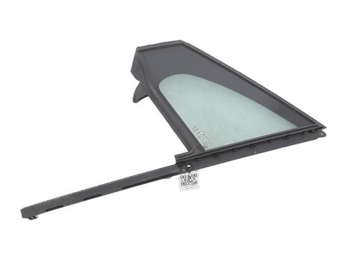 front-left-quarter-glass-peugeot-2008-i-cu_-2013-33685773 main image