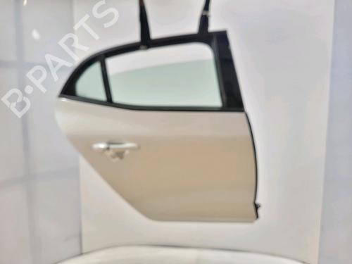Used Right rear door RENAULT MEGANE IV Hatchback (B9A/M/N_) 1.5 Blue dCi 115 (B9A6) (116 hp) 29495884