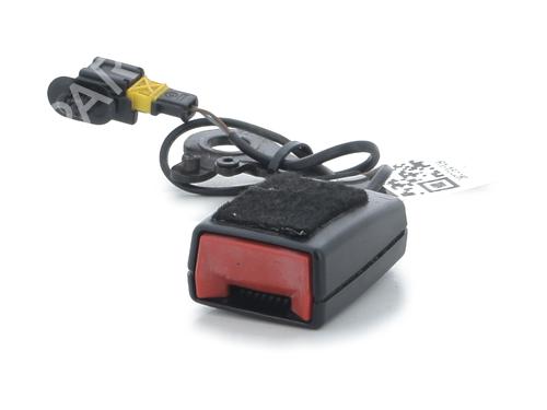 Used Seat buckle PEUGEOT 5008 (0U_, 0E_) 1.6 HDi (110 hp) 31963575