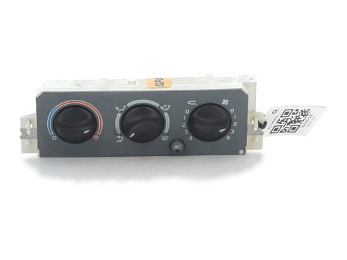 Commande Chauffage RENAULT TWINGO I (C06_) 1.2 16V (C06C, C06D, C06K) (75 hp) 31985435