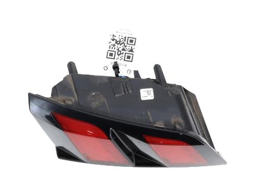 Left tailgate light PEUGEOT 3008 II SUV (MC_, MR_, MJ_, M4_) 1.5 BlueHDi 130 | BP29602822C79