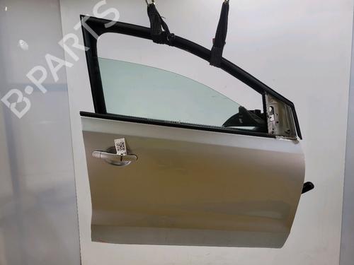Porta anteriore destra VW POLO V (6R1, 6C1) 1.2 TDI (75 hp) 31822067