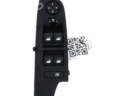 Used Left front window switch CITROËN C4 Picasso II 1.6 BlueHDi 120 (120 hp) 30828005