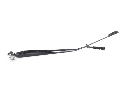 Used Front windshield wiper arm Front windshield wiper arm 39224671 39224671