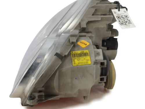 Used Right headlight MERCEDES-BENZ C-CLASS (W203) C 200 CDI (203.007) (122 hp) 26198294
