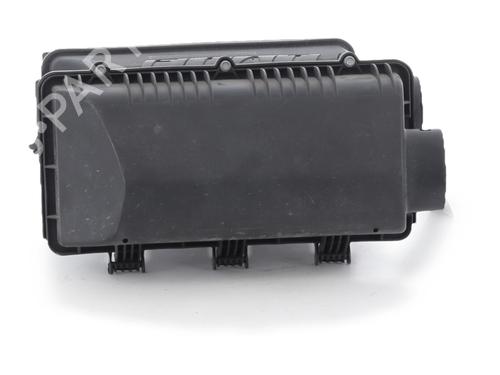 Used Air filter box Air filter box FIAT IDEA (350_) 1.4 16V (95 hp) 35718440 35718440