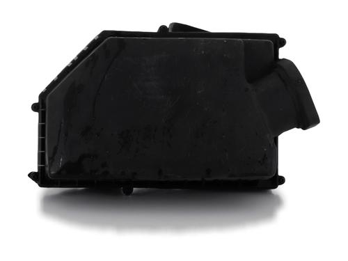 Used Air filter box VOLVO XC70 II (136) 2.4 D / D4 AWD (163 hp) 31032212