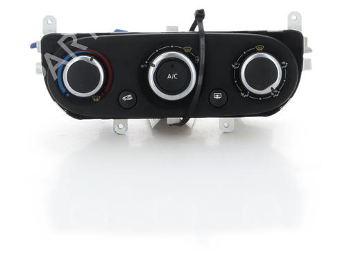climate-control-renault-clio-iv-bh_-2012-2013-2014-2015-2016-2017-2018-2019-2020-2021-39941634 main image