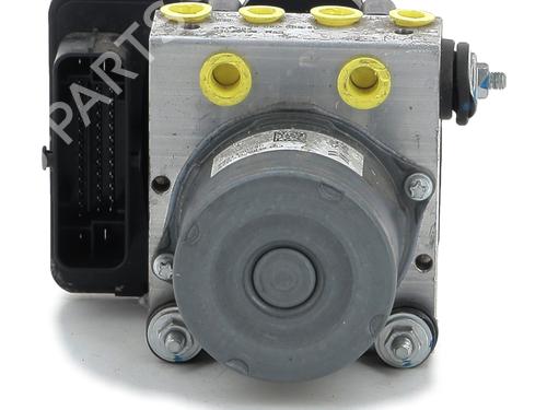 Used ABS pump TOYOTA PROACE Van (MDZ_) 2.0 D4d (MDZ3) (122 hp) 29740912