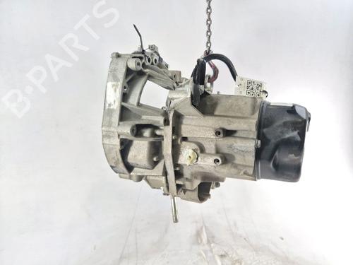 Used Gearbox Gearbox RENAULT TWINGO II (CN0_) 1.2 16V (CN04, CN0B) (75 hp) 39941328 39941328