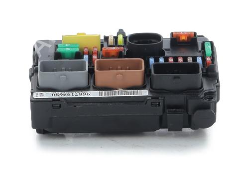 fuse-box-citroen-c3-ii-sc_-2009-33165937 main image