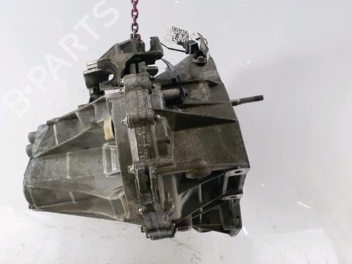 Gearbox DACIA DUSTER (HS_) 1.5 dCi (HSAJ) | BP32007045M3