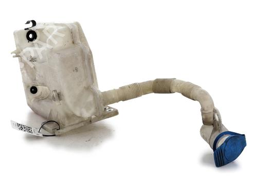 Used Windscreen washer tank AUDI A3 (8P1) 2.0 TDI 16V (140 hp) 31152352