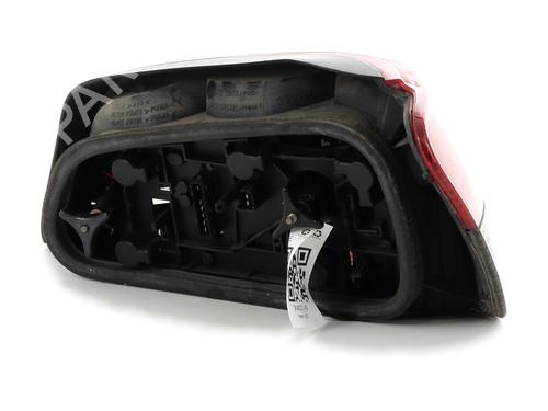Left taillight PEUGEOT 306 Hatchback (7A, 7C, N3, N5)  | BP24626167C34 