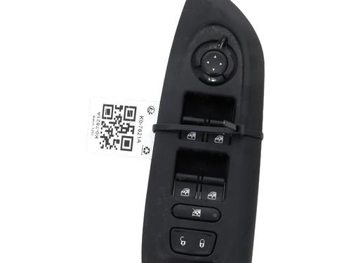 Used Left front window switch FIAT 500X (334_) 1.4 (334AXC1B, 334AXC11) (140 hp) 32770108