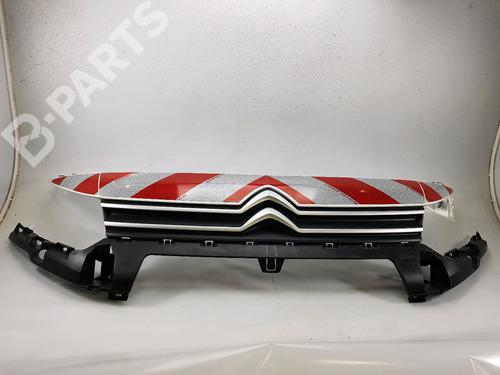 Used Front grille Front grille CITROËN BERLINGO Box Body/MPV (K9) 1.5 BlueHDi 100 (102 hp) 11116532 11116532