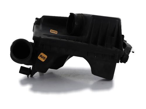 Używane Obudowa filtra powietrza OPEL ASTRA H GTC (A04) 1.9 CDTi (L08) (150 hp) 30048770