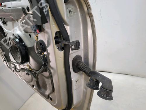 Left front door JAGUAR X-TYPE I (X400) 2.1 V6 | BP24327105C2 