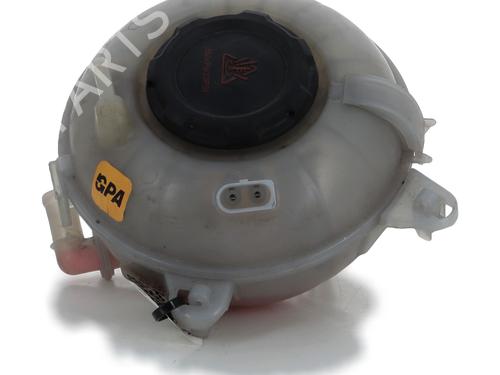Used Expansion tank AUDI A3 Sportback (8VA, 8VF) RS3 quattro (400 hp) 27395735