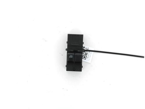 Used Left front window switch NISSAN MICRA III (K12) 1.5 dCi (86 hp) 16851034