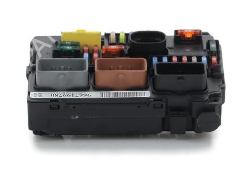 Used Fuse box PEUGEOT 207 (WA_, WC_) 1.6 HDi (92 hp) 30141160