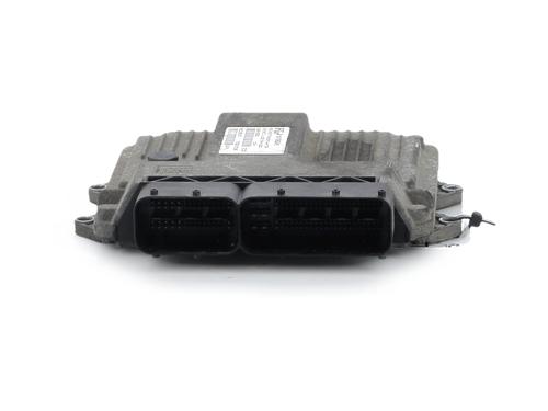 Used Engine control unit (ECU) Engine control unit (ECU) FIAT GRANDE PUNTO (199_) 1.3 D Multijet (75 hp) 40058105 40058105