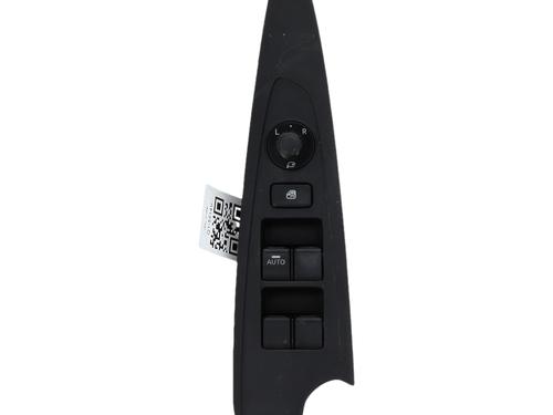 Venstre fortil elrude kontakt Venstre fortil elrude kontakt MAZDA 2 Hatchback (DL, DJ) 1.5 D (DJ5FS) (105 hp) 37228658 37228658