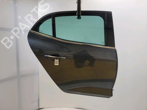 right-rear-door-renault-megane-iv-hatchback-b9amn_-2015-34642865 main image