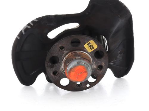 Used Right front steering knuckle Right front steering knuckle MERCEDES-BENZ C-CLASS Coupe (CL203) C 200 CDI (203.707) (122 hp) 36380029 36380029