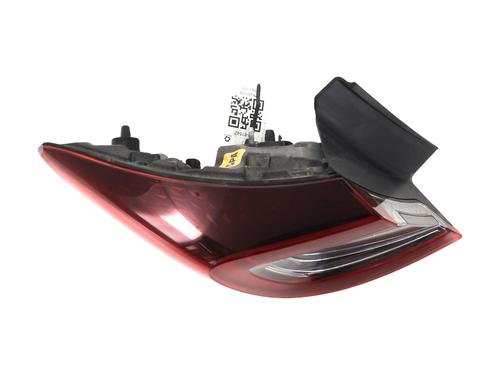 Używane Lampa tylna lewa RENAULT CAPTUR II (HF_) TCe 100 (HFMT) (101 hp) 30693954