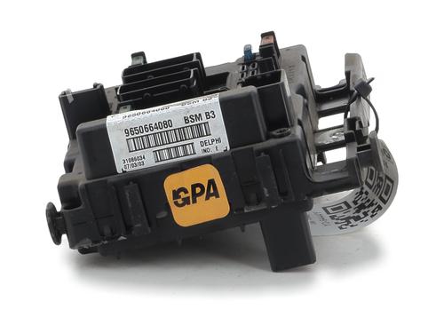 Caja reles / fusibles CITROËN XSARA (N1) 2.0 HDi 90 (90 hp) 29623967