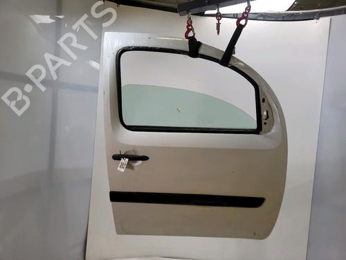 Used Right front door Right front door 37191829 37191829