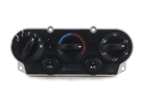 AC-Styringsenhed/Manøvreenhed FORD FIESTA V (JH_, JD_) [2001-2014]  27690975