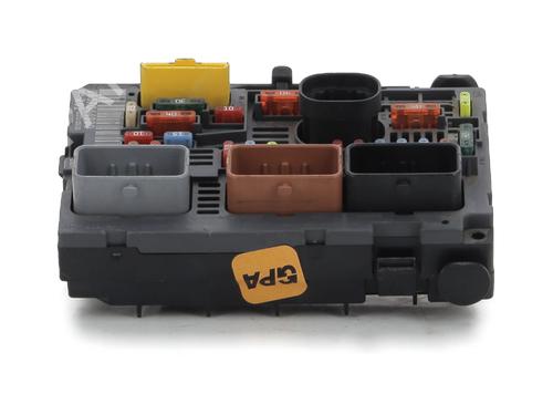 Used Fuse box CITROËN C4 Grand Picasso I (UA_) 1.6 HDi (109 hp) 29517414
