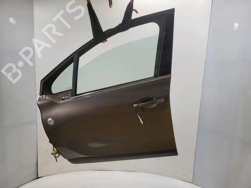 left-front-door-peugeot-2008-i-cu_-2013-39087862 main image