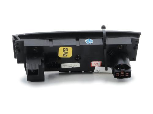 Climate control HYUNDAI TRAJET (FO) 2.0 CRDi | BP33309873I5 - Image 2