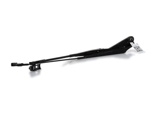 Used Front windshield wiper arm VW POLO IV (9N_, 9A_) 1.2 12V (64 hp) 29018483