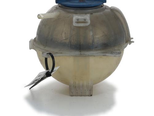 Used Expansion tank VW POLO IV (9N_, 9A_) 1.4 TDI (70 hp) 28835452