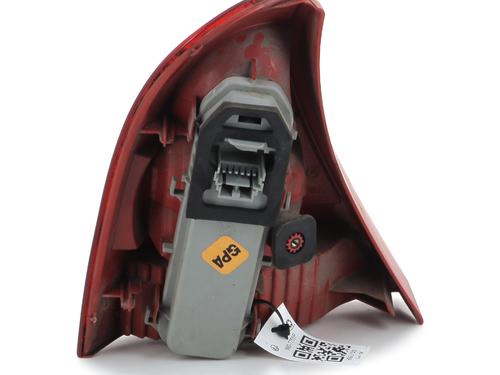 Høyre baklys RENAULT CLIO II (BB_, CB_) 1.4 16V (B/CB0P, BB13) | BP29762500C35 