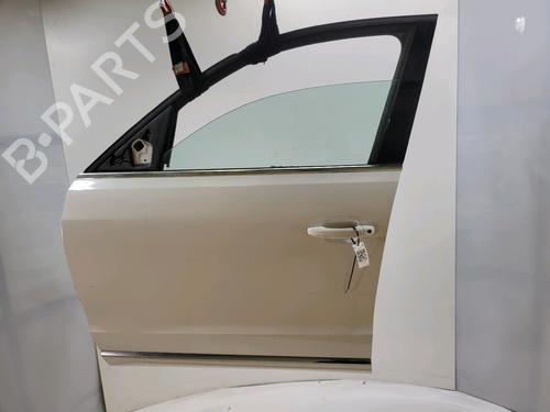 Puerta delantera izquierda Puerta delantera izquierda AUDI Q5 (8RB) 2.0 TDI quattro (177 hp) 36946270 36946270