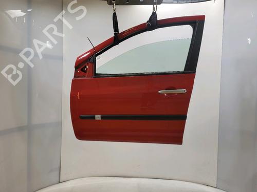 Used Left front door RENAULT CLIO III (BR0/1, CR0/1) 1.2 16V (BR0P, CR0P) (101 hp) 30379996